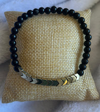 Load image into Gallery viewer, Men’s Hematite & Onyx Energy Bracelet