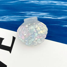 Load image into Gallery viewer, Pearl Shell Claw Clip