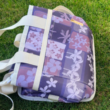 Load image into Gallery viewer, Carry-All Insulated Drink Tote Pua Block