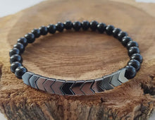 Load image into Gallery viewer, Men’s Hematite & Onyx Energy Bracelet