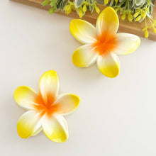 Load image into Gallery viewer, Plumeria Hair Clip