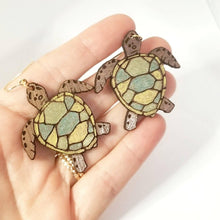 Load image into Gallery viewer, Aloha Turtle