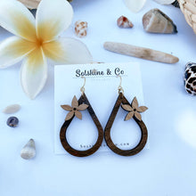 Load image into Gallery viewer, Walnut Drops With Hardwood Pua