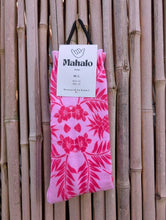 Load image into Gallery viewer, Pink Pineapple socks