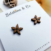 Load image into Gallery viewer, Plumeria Studs