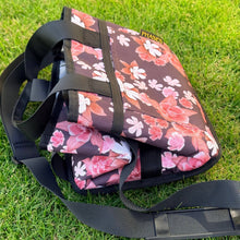 Load image into Gallery viewer, Carry-All Insulated Drink Tote Columbine