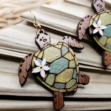 Load image into Gallery viewer, Aloha Turtle