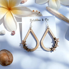Load image into Gallery viewer, Ash Wood Drops With Hand Painted Lei