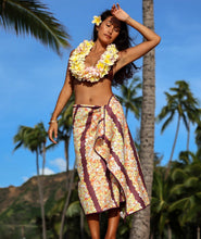 Load image into Gallery viewer, Beach Towel - Summer Lei