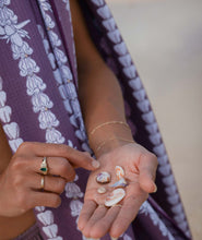 Load image into Gallery viewer, Beach Towel - Crown Flower