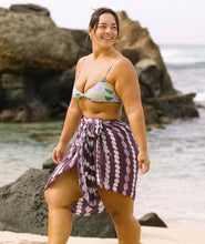 Load image into Gallery viewer, Crown Flower Pareo Sarong