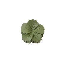 Load image into Gallery viewer, Hibiscus Swirl Claw Clip
