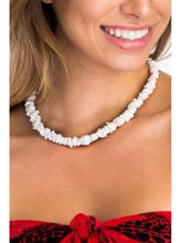 Load image into Gallery viewer, 18&quot; White Rose Clam Shell Necklace
