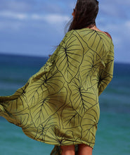 Load image into Gallery viewer, Lo’i Kalo Pareo
