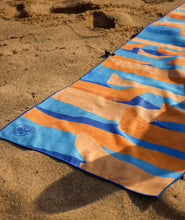 Load image into Gallery viewer, Kailua Canoe Club Towel - Waʻa
