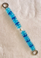 Load image into Gallery viewer, Kailua Beads Purse Forever Lei
