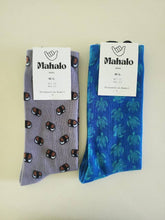 Load image into Gallery viewer, Blue Turtle print socks
