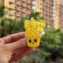 Load image into Gallery viewer, Magical Dole Whip Claw Clip 2 sizes

