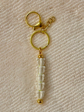 Load image into Gallery viewer, Forever Crown Flower Keychain/Purse Charm - Gold
