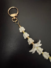 Load image into Gallery viewer, Crown Flower/Pikake Forever Lei
