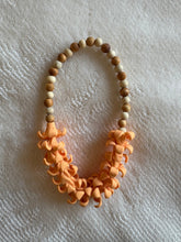 Load image into Gallery viewer, Puakenikeni Car Forever Lei
