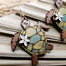 Load image into Gallery viewer, Aloha Turtle

