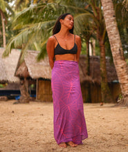 Load image into Gallery viewer, Neon Kalo Pareo
