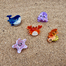 Load image into Gallery viewer, Mini Ocean Animals 5pc Claw Clips
