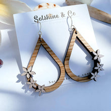 Load image into Gallery viewer, Ash Wood Drops With Hand Painted Lei
